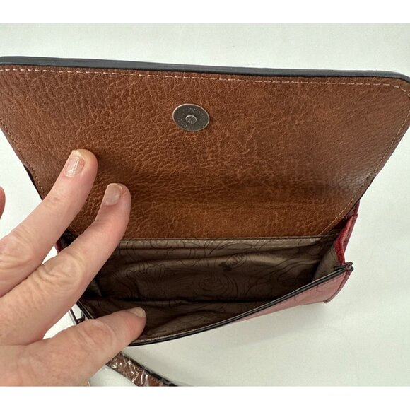Justin Womens Crossbody Clutch Wristlet RFID-Blocking Brown Red 3 Way New - Picture 6 of 7